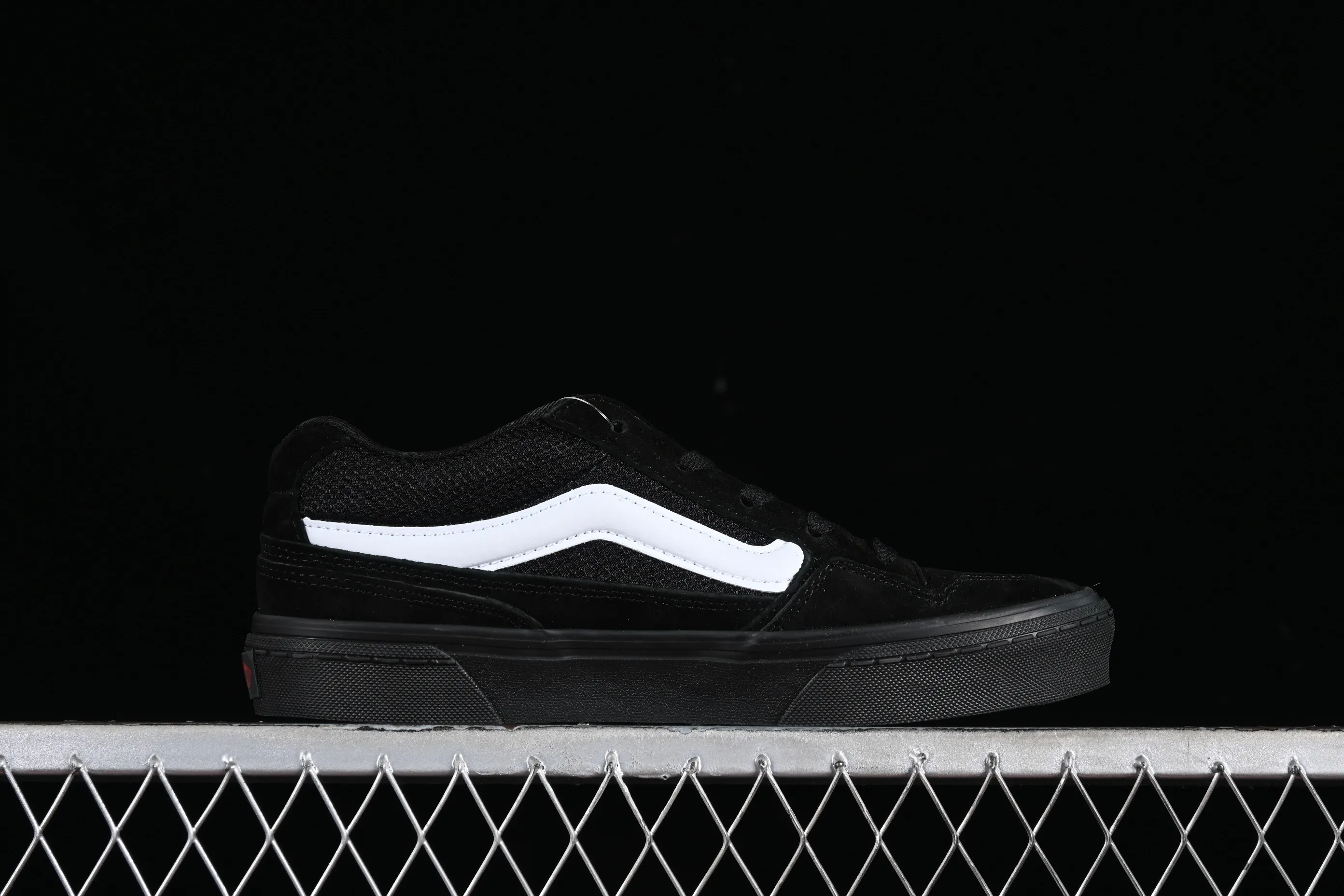 All categories Vans Vans series Vans Low Vans low-top Vans Caldrone Vans official Black Warrior American retro casual skateboard shoes VN0007P9BA2
